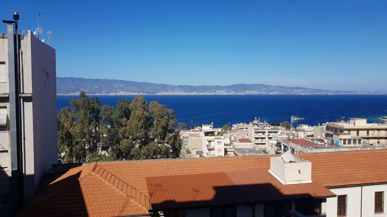 Vista Mare Rooms Реджо ди Калабрия Екстериор снимка