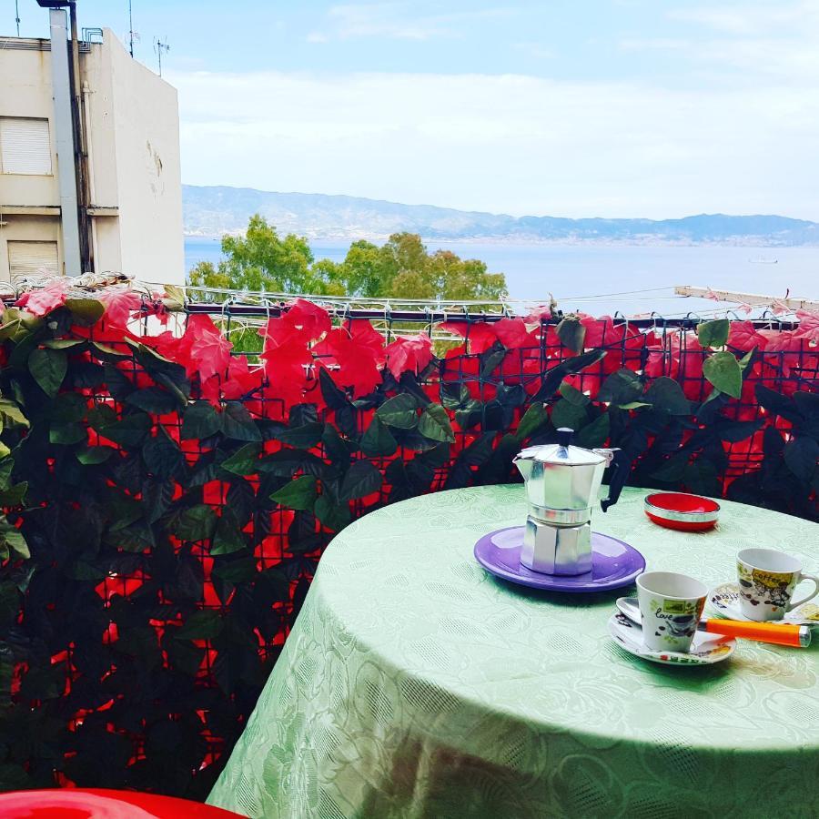 Vista Mare Rooms Реджо ди Калабрия Екстериор снимка
